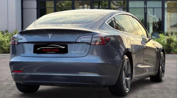 Tesla Model 3 Long Range AWD 2020 - Image 5