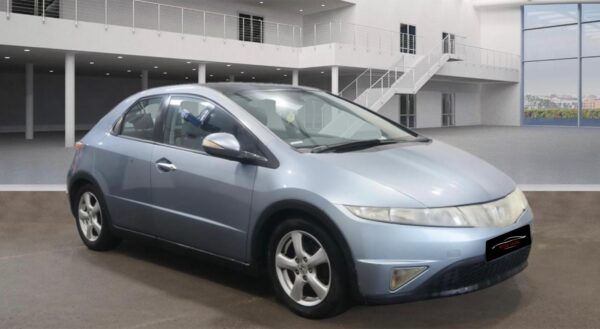 Honda Civic 1.8 i-VTEC 2010 - Image 7